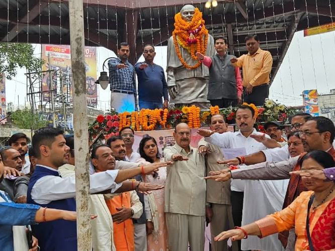 Sardar Patel Jayanti tribute at Patel Chowk
