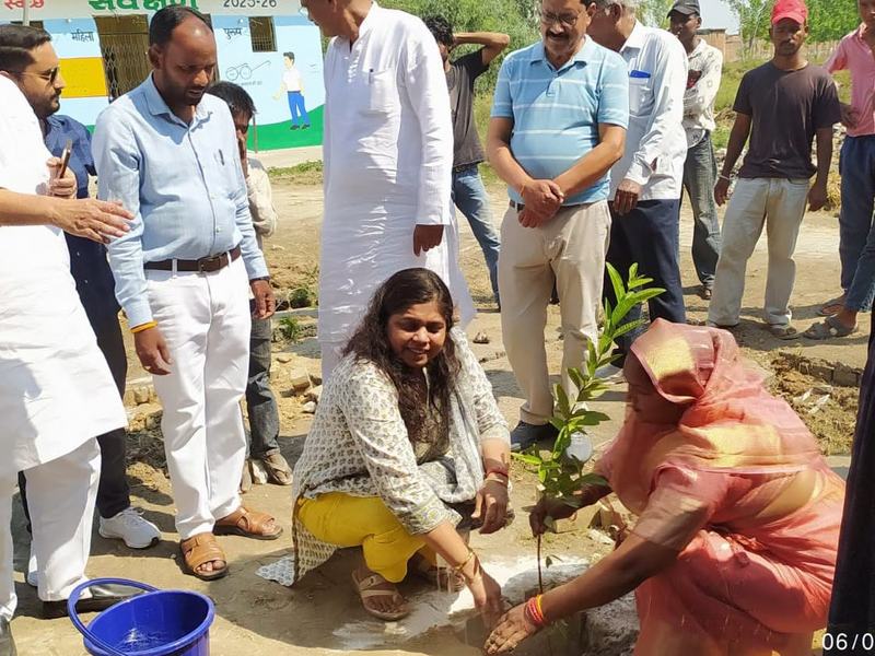 Tree plantation under ‘Ek Ped Maa Ke Naam’