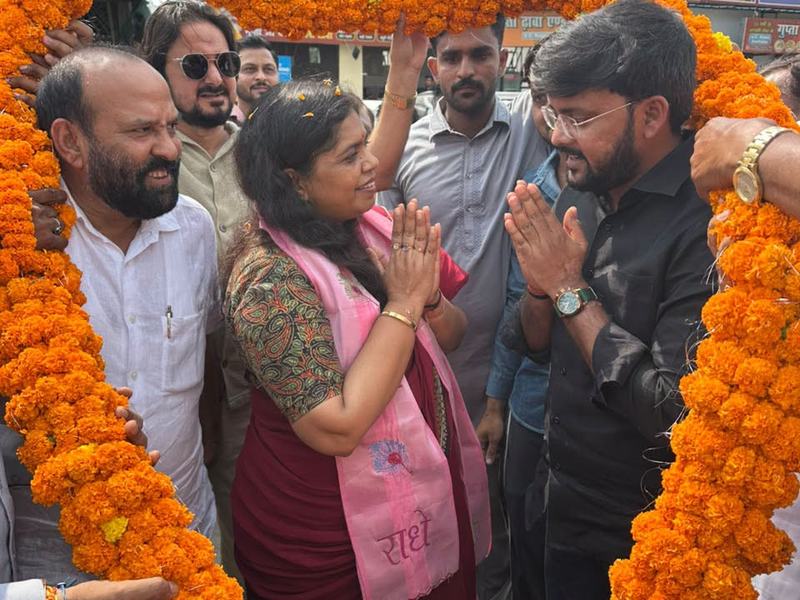 Welcome reception at Fatehganj East