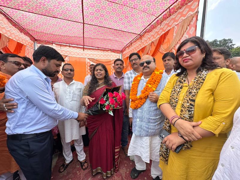 Welcome reception at Fatehganj East