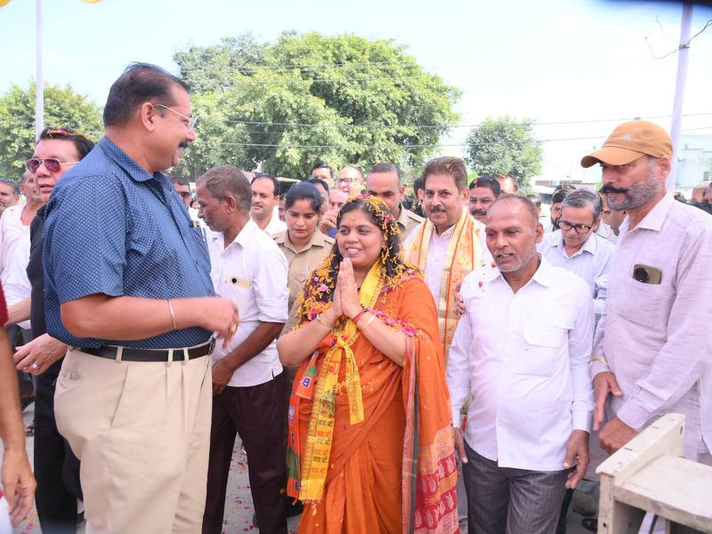 Workers' felicitation and padyatra, Baheri