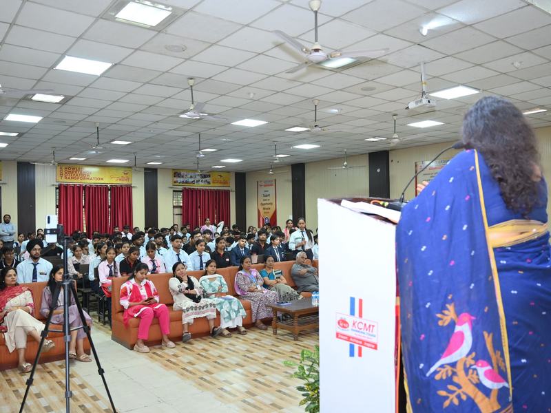 Yuva Sankalp 2024 at KCMT College